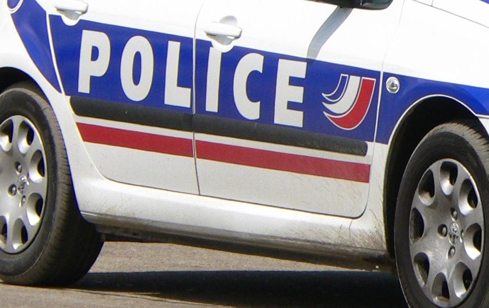 Incident intr-o alta redactie a unei reviste din Paris!
