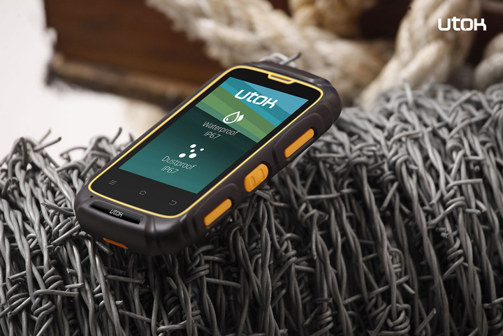 Romanii au lansat smartphone-ul Dorel