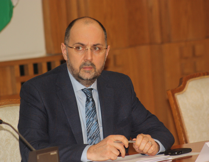 KELEMEN HUNOR - Ziarul National