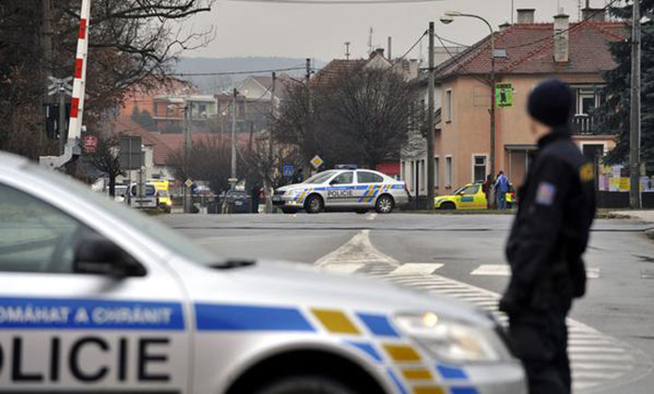 Masacru in Cehia: cel putin noua morti, in urma unui atac armat