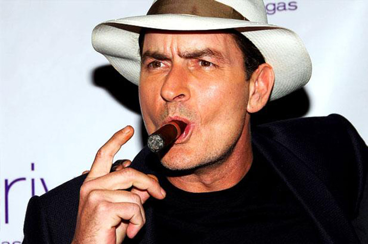 charlie-sheen - Ziarul National