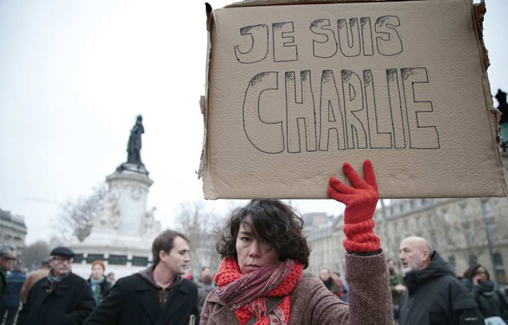 Omagiu pentru caricaturistii de la Charlie Hebdo