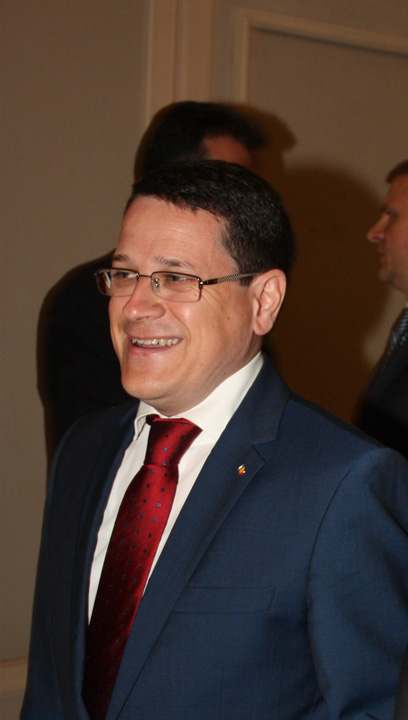 Hellvig a primit binecuvantarea partidelor