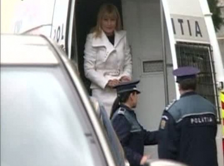 Inalta Curte a decis: Elena Udrea ramane in arest preventiv!