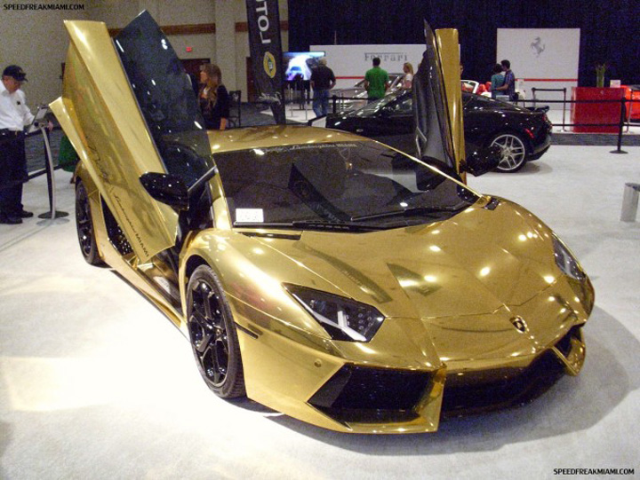 lamborghini, aur - Ziarul National