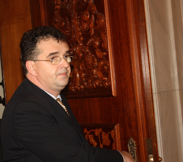 marian oprisan - Ziarul National