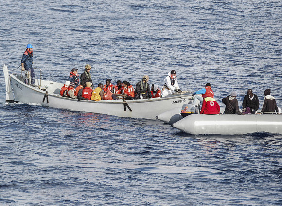 TRAGEDIE fara margini! Peste 200 de imigranti si-au pierdut viata in Marea Mediterana