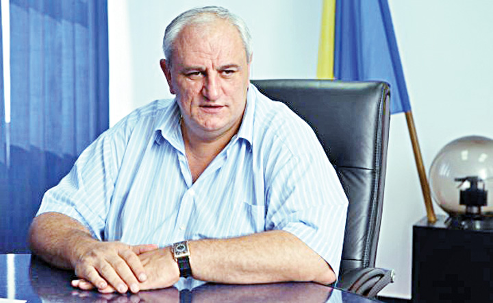 Ovidiu Tender recunoaste ca ii poarta sambetele Alinei Bica