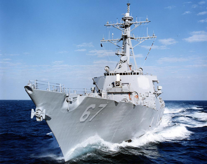 Distrugatorul USS Cole a sosit la Constanta