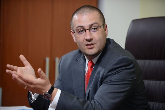 Directorul general al ELCEN a demisionat, la un an dupa ce fusese numit in functie