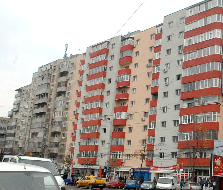 Apartamentele vechi se scumpesc, garsonierele noi se ieftinesc