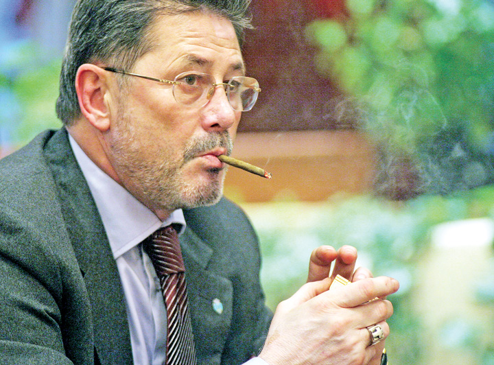 Administratorul delegat al clubului de fotbal Dinamo Bucuresti, Cornel Dinu. - Ziarul National
