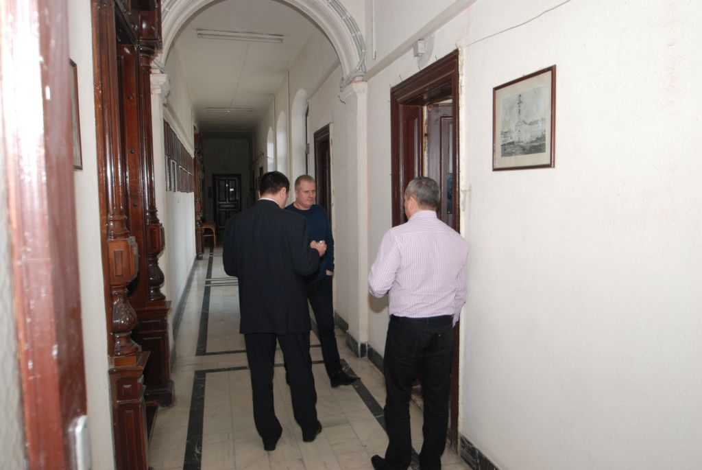 Angajatii Primariei Lugoj au intrat in atentia procurorilor DNA