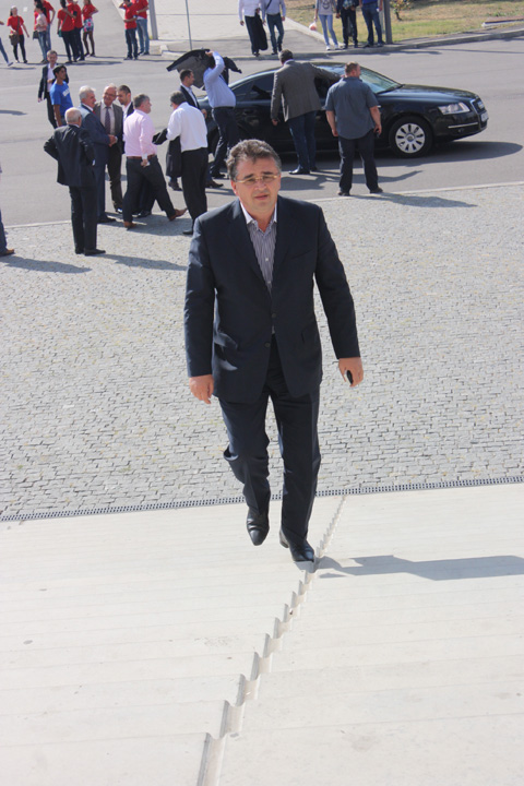 marian oprisan - Ziarul National