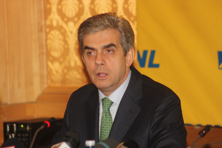 Nicolaescu si Banicioiu, audiati de procurori