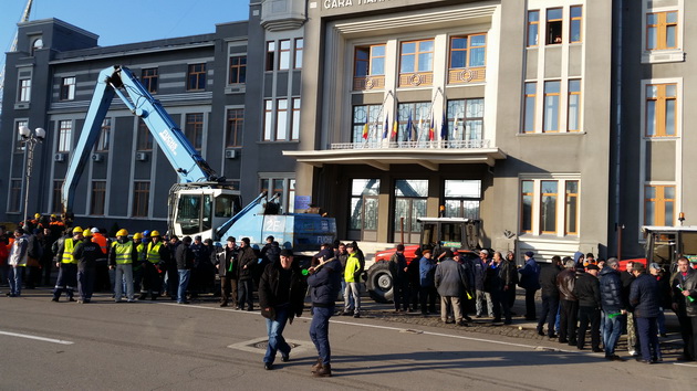 Proteste de amploare la Constanta. Sindicalistii au iesit in strada!