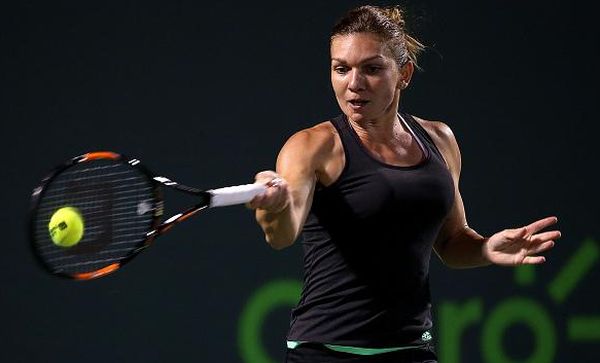 TENIS: Simona Halep, victorie clara in optimi la Birmingham