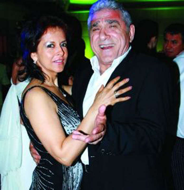 Stella Becali nu-l lasa pe Giovani la greu!