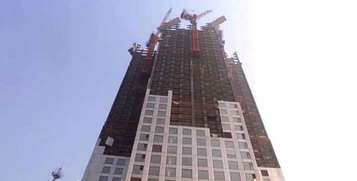 Au construit un zgarie nori de 57 de etaje in doar 19 zile, dar pot mai mult!