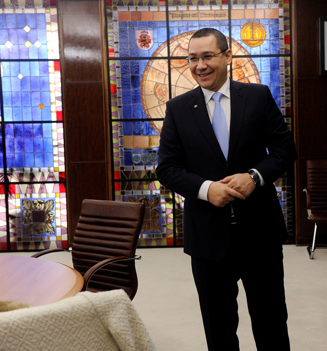victor ponta - Ziarul National