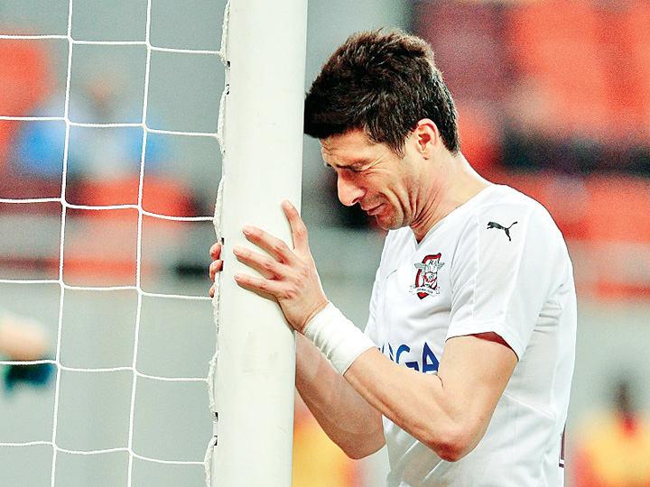 Daniel Niculae: „Rapidul se salveaza cu 4 victorii” - Ziarul National