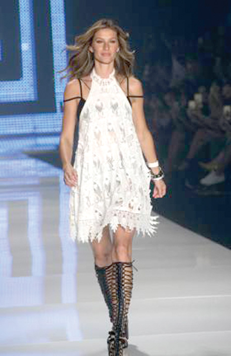 Brazil Gisele Retires_Stae - Ziarul National