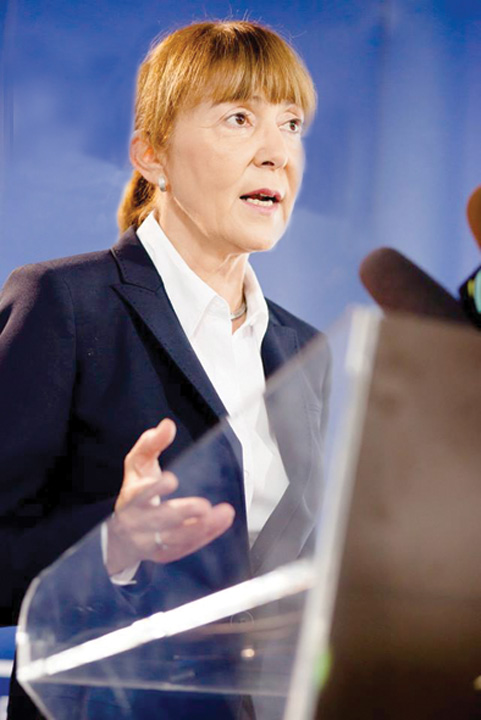 Monica Macovei - Ziarul National