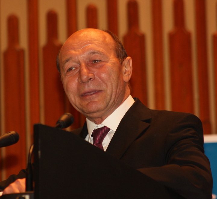 Traian Basescu, atac dur la adresa lui Victor Ponta