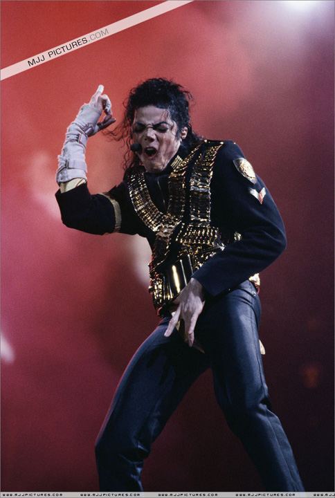 michael-jackson - Ziarul National