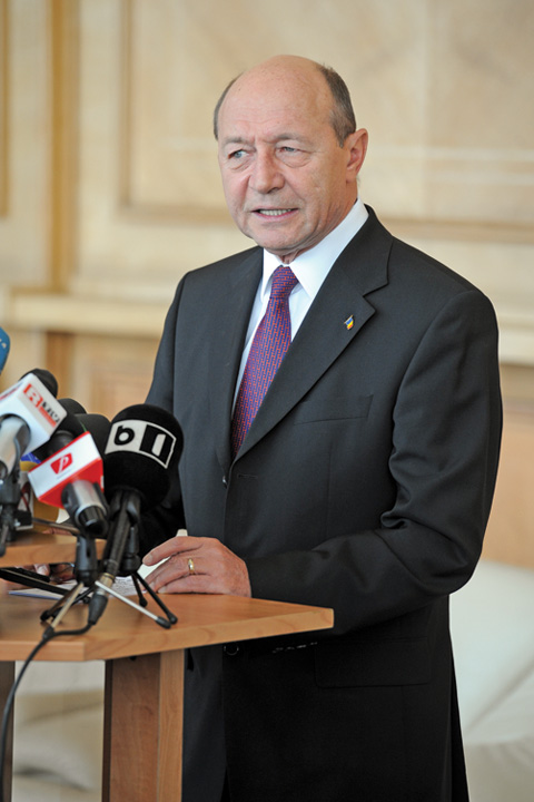 traian basescu - Ziarul National