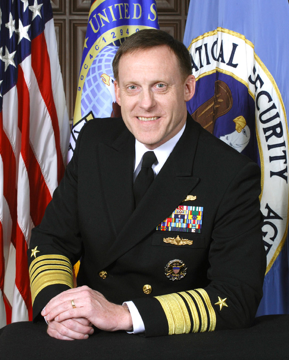 Admiral_Michael_S._Rogers,_USN - Ziarul National