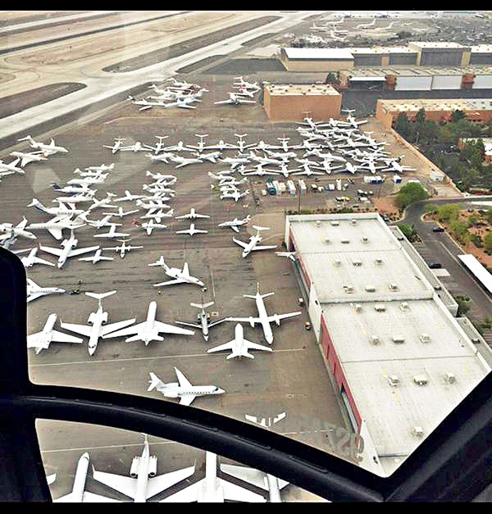 VIP-urile au blocat aeroportul din Las Vegas