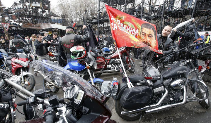 Merkel i-a salvat pe motociclistii lui Putin din arestul politiei din Munchen