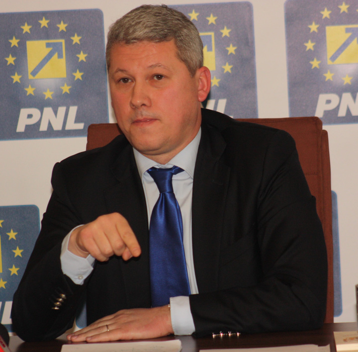 catalin predoiu - Ziarul National