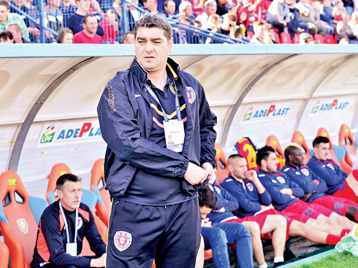 FOTBAL:ASA TARGU MURES-CS UNIVERSITATEA CRAIOVA, LIGA 1 (11.04.2015) - Ziarul National