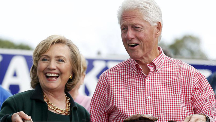 Intr-un singur an, Clintonii au castigat 25 de milioane de dolari din vorbe
