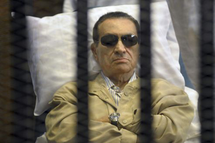 Hosni Mubarak, condamnat la trei ani de inchisoare pentru deturnare de fonduri