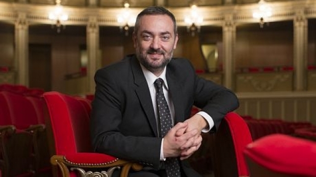 Perchezitii la Opera Nationala Bucuresti. Directorul institutiei, dus la audieri!