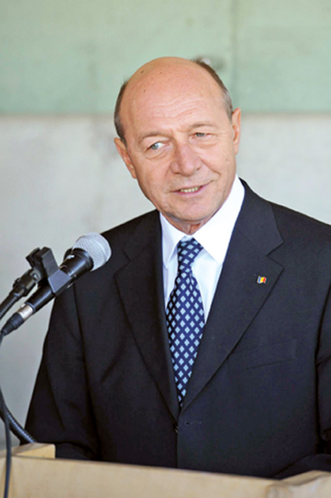 Basescu: Serviciile au incalecat Parlamentul
