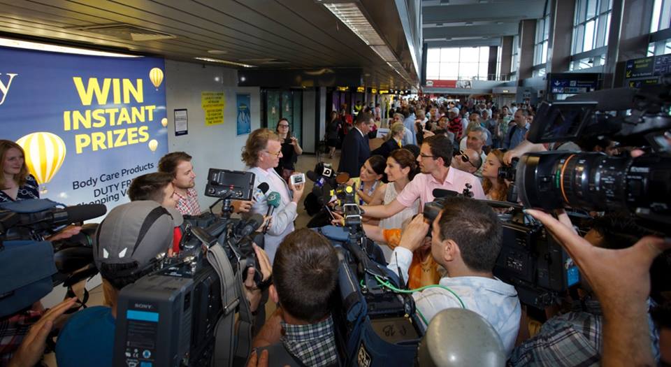 Andre Rieu a ajuns la Bucuresti. Celebrul artist promite o surpriza pentru publicul roman