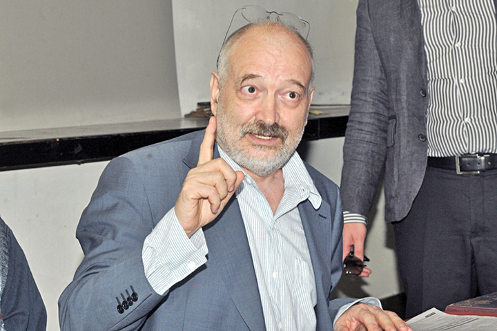 Stelian Tanase: DNA, arma in razboiul politic