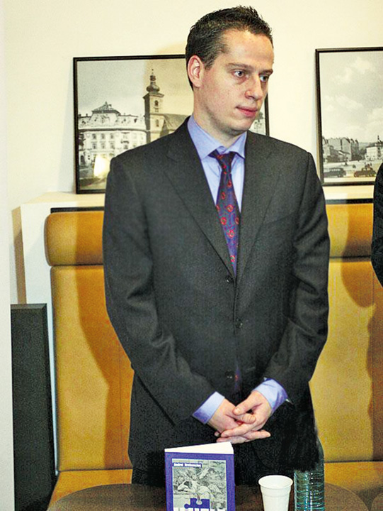 andrei hr - Ziarul National