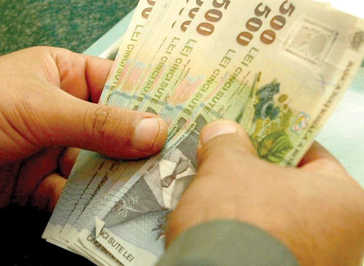 Salariul mediu, in crestere