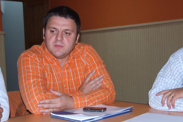 Fostul secretar de stat Fecioru, trimis in judecata alaturi de un fost director al Postei Romane