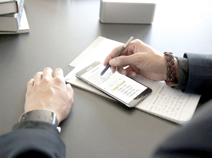 Doar 5% dintre firme utilizeaza aplicatii mobile in afaceri