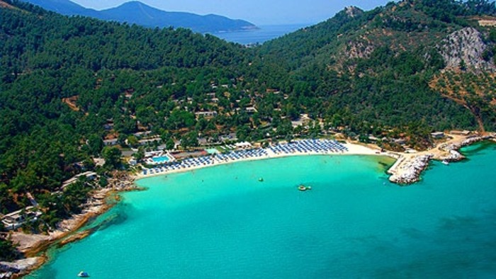 Disperati ca raman fara clienti, tour-operatorii ofera reduceri si de 50% la vacante in Grecia!