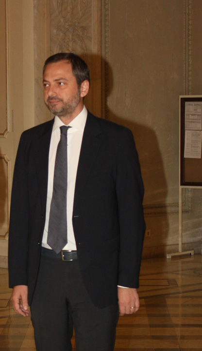 Dan Motreanu a devenit si el client fidel al DNA