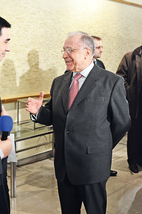 Ion Iliescu - Mediafax 20 - Narcis Pop (7) - Ziarul National
