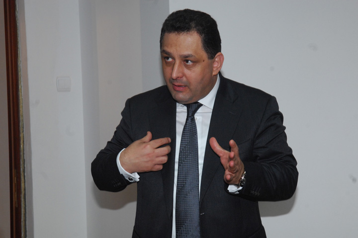 Vanghelie, victorios in fata DNA: „Stiu ca deranjez! Nu o sa ma opresc sa vorbesc”
