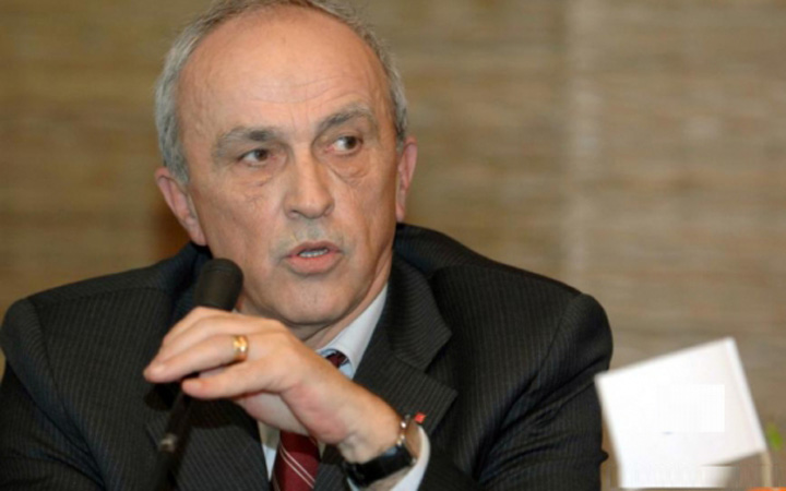 Mircea-Cosma - Ziarul National